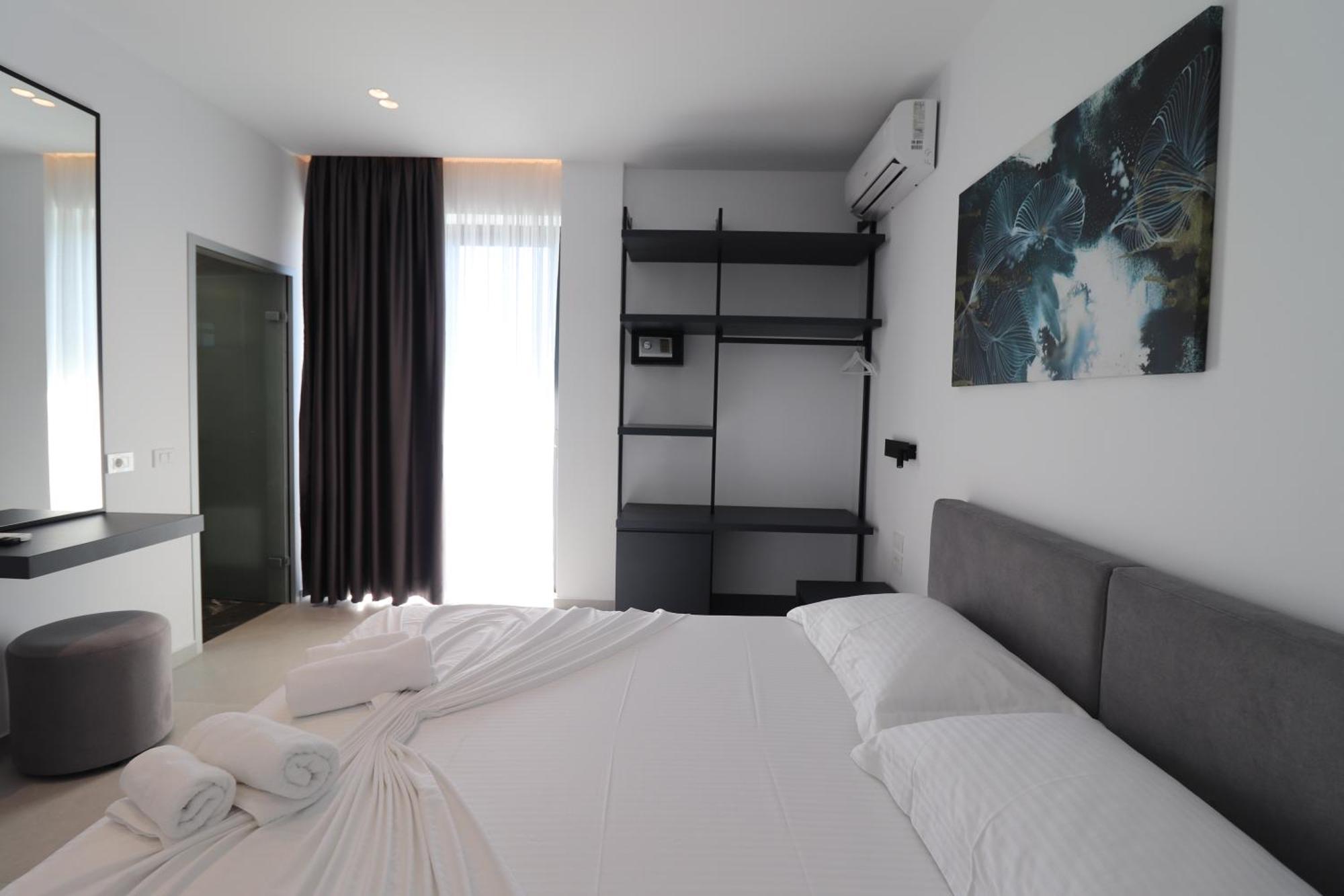 Hotel Adele