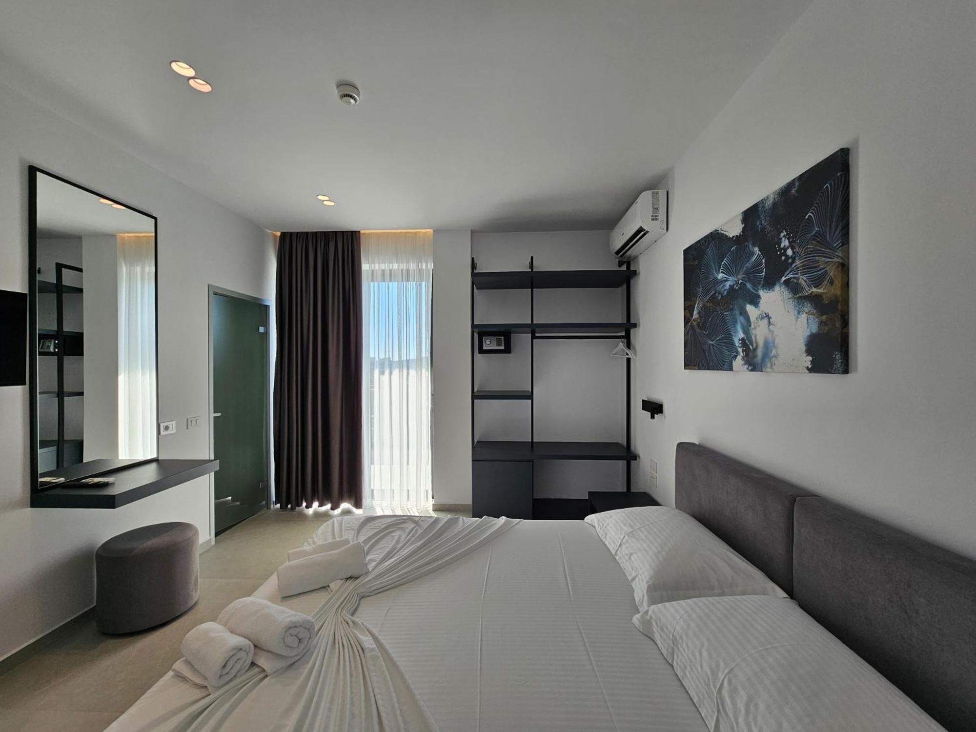 Hotel Adele